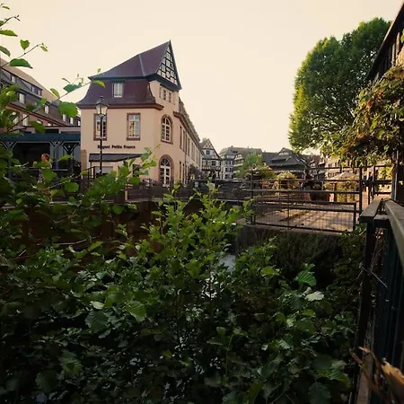 La Maison De L'eclusier Straßburg